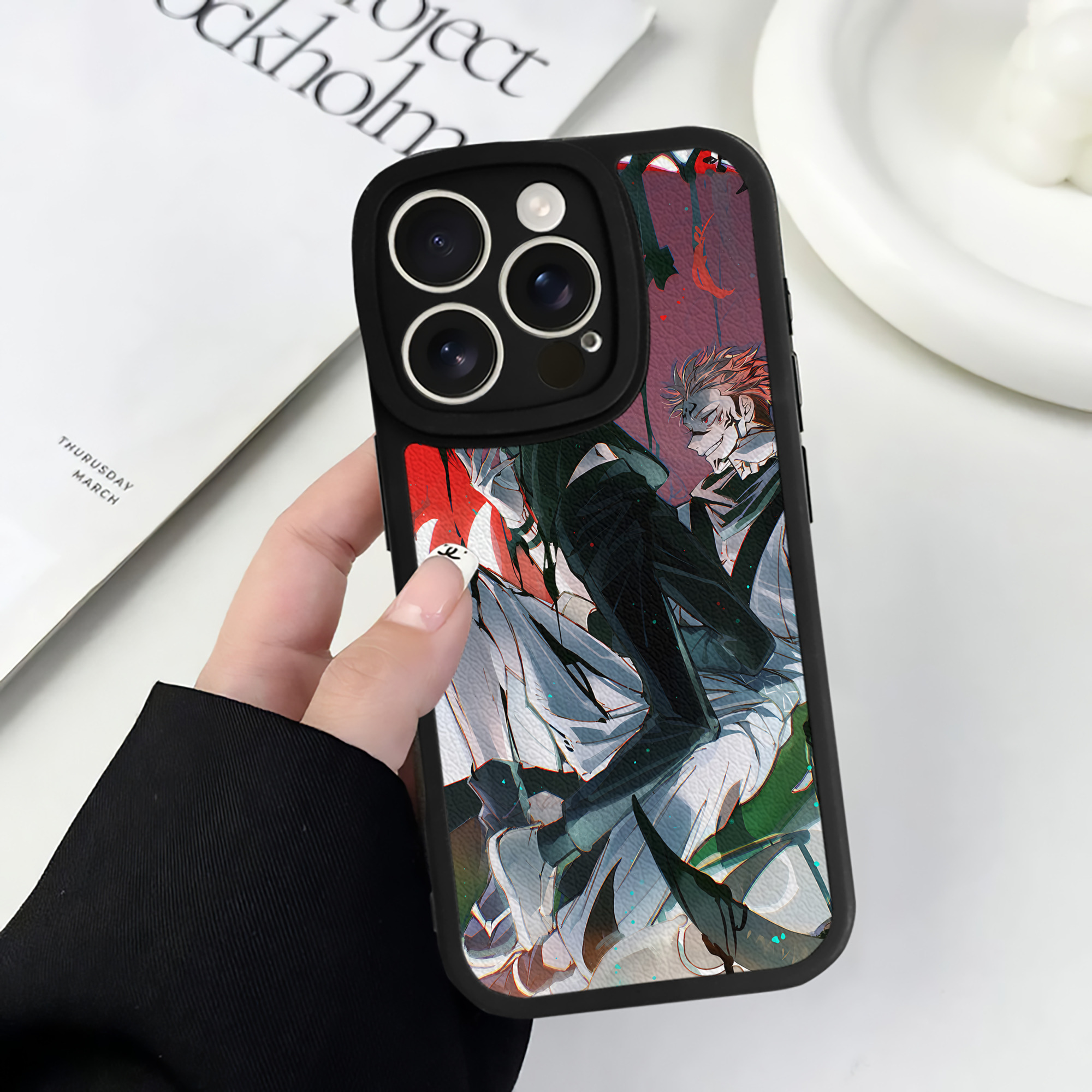 （画像用） 呪術廻戦 Jujutsu Kaisen 【iPhone 16シリーズ対応】シリコンスマホケース（レザー調） 材質：シリコン